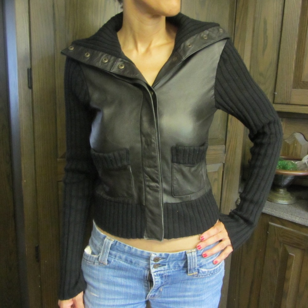 BCBGMAXAZRIA BLACK LEATHER FRONT SWEATER JACKET S